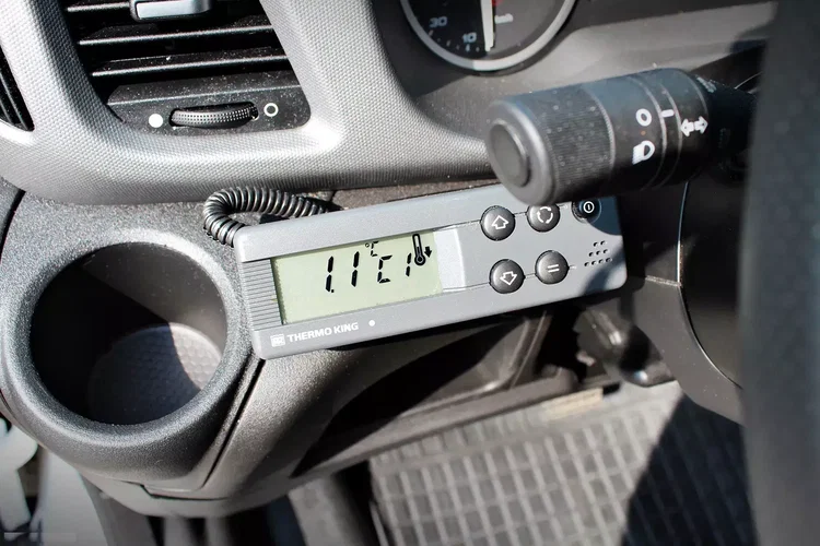 Iveco Daily 35S18 HiMatic / Chłodnia - Multitemp / Wejkama / Międzynarodowa zdjęcie 19