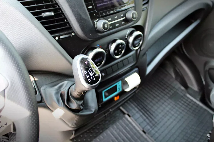 Iveco Daily 35S18 HiMatic / Chłodnia - Multitemp / Wejkama / Międzynarodowa zdjęcie 23