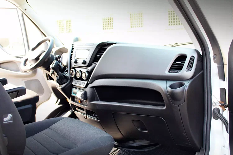 Iveco Daily 35S18 HiMatic / Chłodnia - Multitemp / Wejkama / Międzynarodowa zdjęcie 26