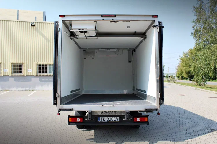 Iveco Daily 35S18 HiMatic / Chłodnia - Multitemp / Wejkama / Międzynarodowa zdjęcie 33