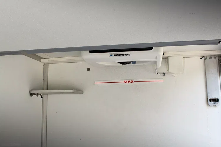 Iveco Daily 35S18 HiMatic / Chłodnia - Multitemp / Wejkama / Międzynarodowa zdjęcie 37