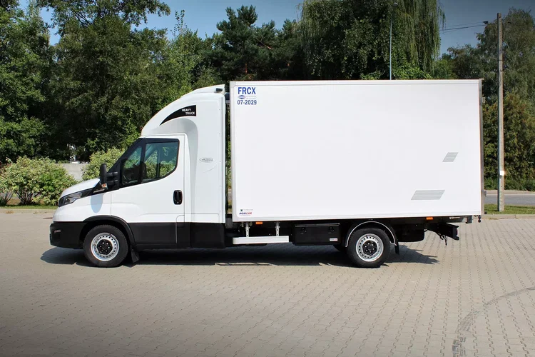 Iveco Daily 35S18 HiMatic / Chłodnia - Multitemp / Wejkama / Międzynarodowa zdjęcie 5