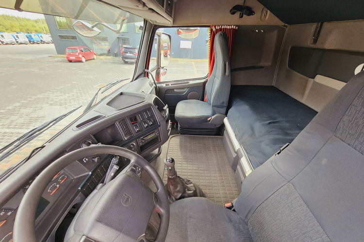 Volvo FH13 XXL 420 2011 r MEGA klima dachowa + KRONE FH13 XXL 420 2011 r MEGA low deck + KRONE zdjęcie 42