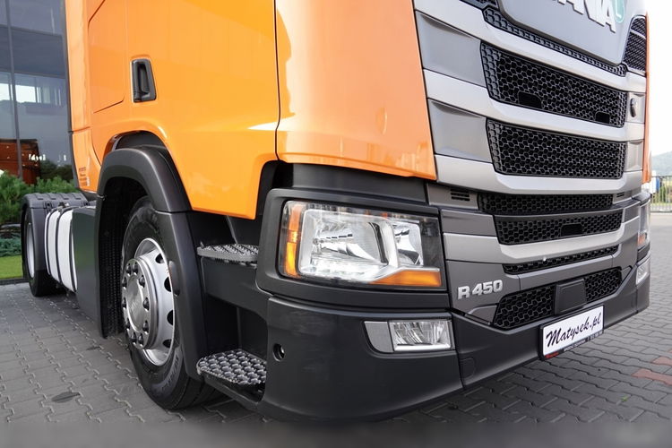 Scania R 450 / PEŁNY ADR / RETARDER / 2019 ROK / PO ZŁOTYM KONTRAKCIE SERWISOWYM zdjęcie 11