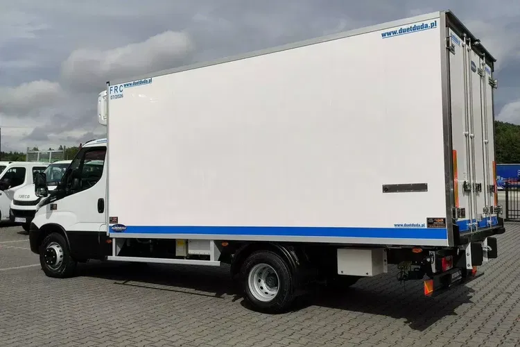 Iveco Daily 70C18 Mroźnia Agregat Carrier Supra 750 9-Palet zdjęcie 19