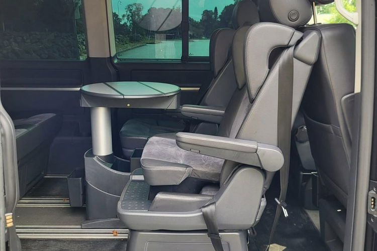 Volkswagen Multivan 2.5tdi 131km Highline Automat 7 osobowy kamera cofania nawigacja zdjęcie 38