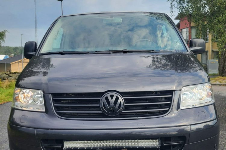Volkswagen Multivan 2.5tdi 131km Highline Automat 7 osobowy kamera cofania nawigacja zdjęcie 8