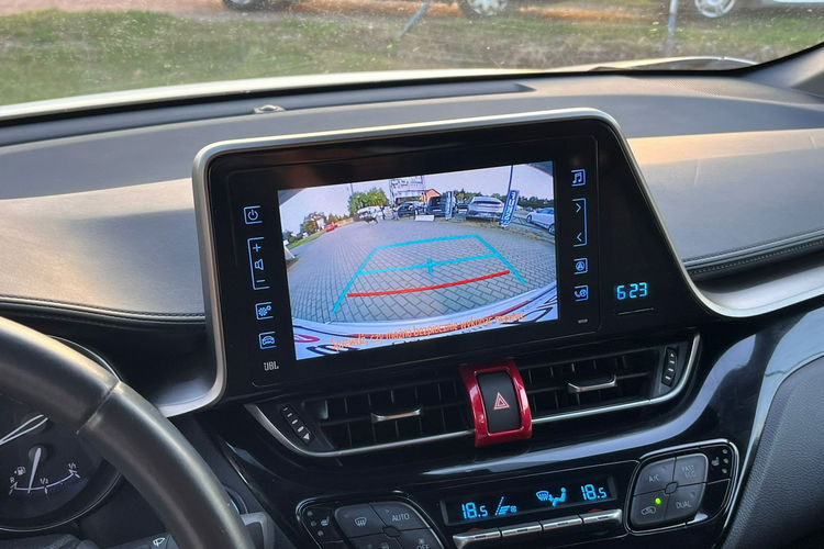 Toyota C-HR Hybryda Niski Przebieg Gwarancja zdjęcie 23