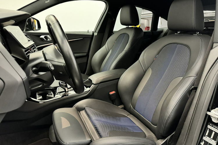 BMW 218 218i GC M Pakiet Podgrzewane Fotele Tempomat Kamera Cofania LED PDC zdjęcie 15