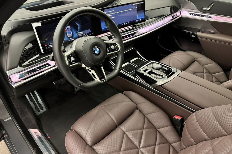 BMW 740 740d xDrive M Pakiet PRO Wielofunkcyjne Komforty z Pamięcią Bowers Hak zdjęcie 14