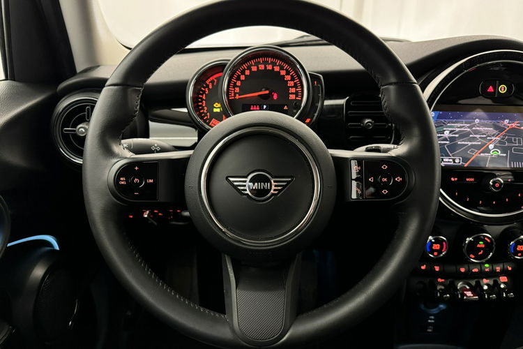 MINI Cooper Podgrzewane Fotele Tempomat Kamera Cofania Dostęp Komfort Ambient LED zdjęcie 15