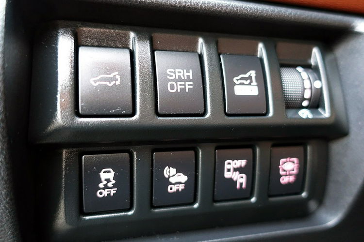 Subaru Forester MAX OPCJA Automat 4x4 2.0i-L e-boxer GWAR. FABRYCZNA 1WŁ Kraj Bezwypad 4x2 zdjęcie 18