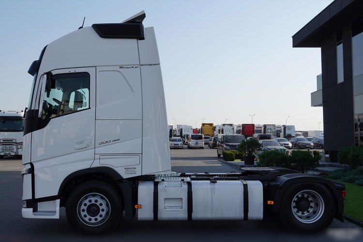 Volvo FH 500 / XXL / 2018 ROK / OPONY 100 % / PO KONTRAKCIE SERWISOWYM / zdjęcie 7