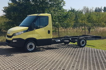 Iveco Daily PODWOZIE RAMA DO ZABUDOWY WIDEL KLIMA 35S13 MANUAL DMC 3500 KG