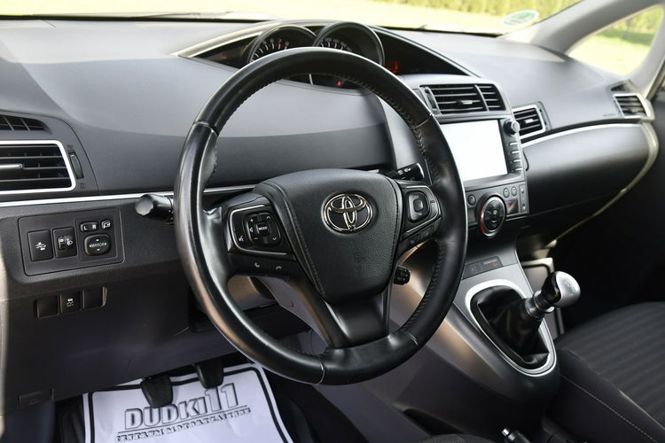 Toyota Verso 1.8benz Serwis.Kam.Cofania.Navi.Hands-Free.7 Foteli.OKAZJ zdjęcie 15