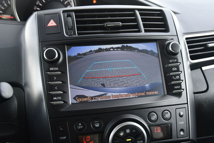 Toyota Verso 1.8benz Serwis.Kam.Cofania.Navi.Hands-Free.7 Foteli.OKAZJ zdjęcie 31