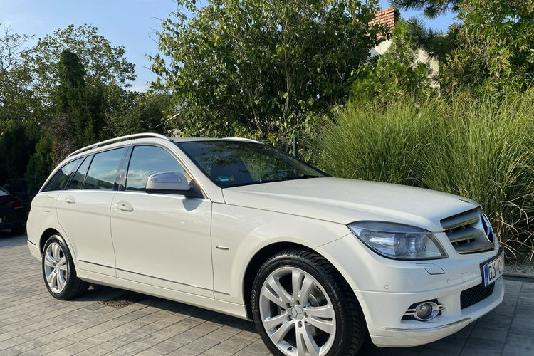 Mercedes C 180 Bardzo zadbana - 100% oryginalny przebieg zdjęcie 23