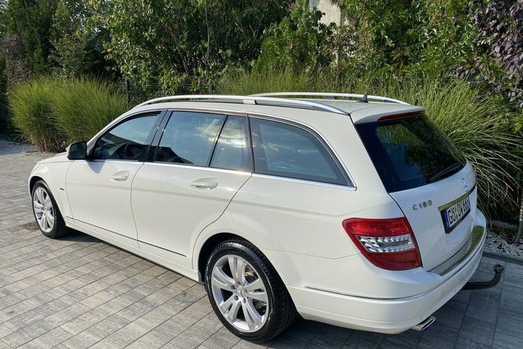 Mercedes C 180 Bardzo zadbana - 100% oryginalny przebieg zdjęcie 37