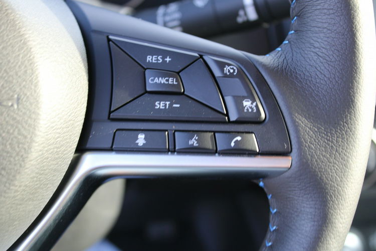 Nissan Leaf Acenta 40kWh F-vat Navi Kamera g. fotele zdjęcie 19