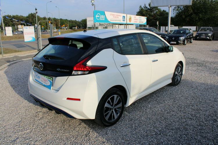 Nissan Leaf Acenta 40kWh F-vat Navi Kamera g. fotele zdjęcie 5