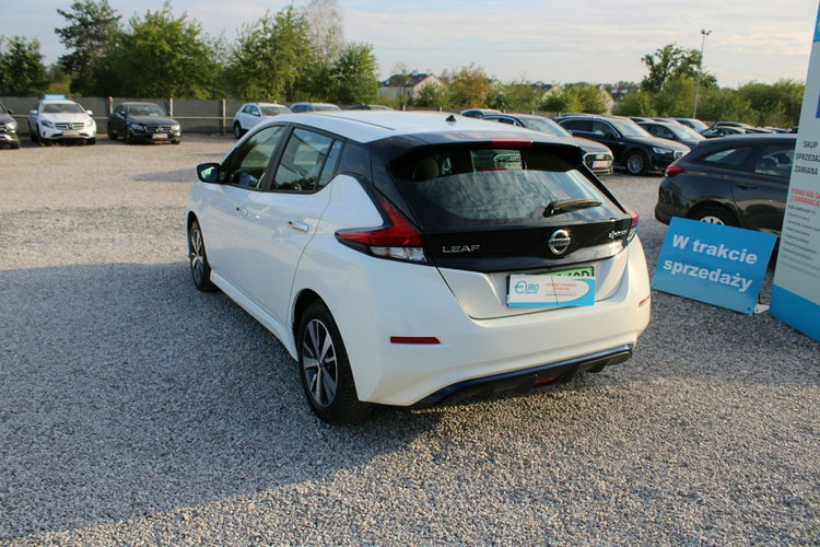 Nissan Leaf Acenta 40kWh F-vat Navi Kamera g. fotele zdjęcie 7