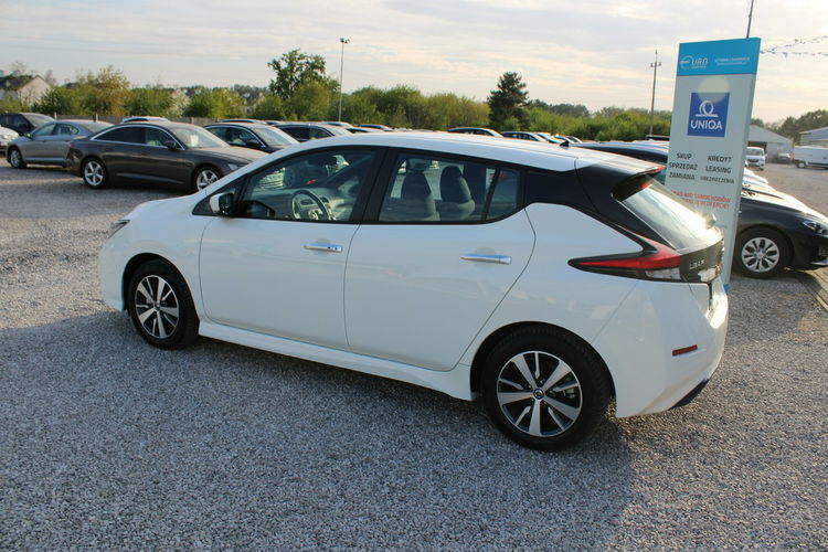 Nissan Leaf Acenta 40kWh F-vat Navi Kamera g. fotele zdjęcie 8