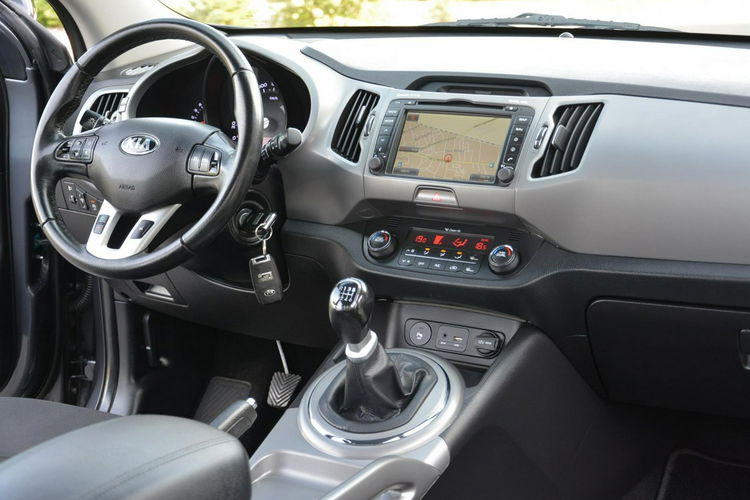 Sportage 1.6GDI(135KM) Lift Duża Navi Ledy Kamera Parktronic z Niemiec aso Kia zdjęcie 19
