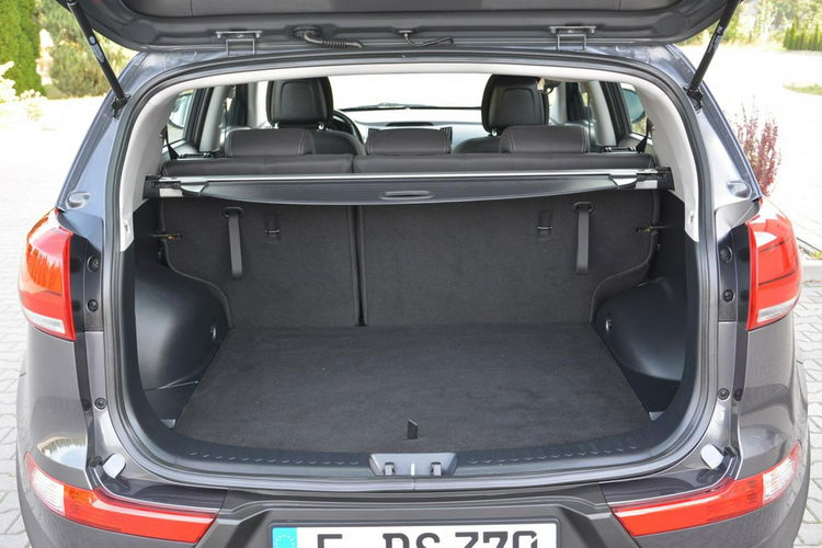 Sportage 1.6GDI(135KM) Lift Duża Navi Ledy Kamera Parktronic z Niemiec aso Kia zdjęcie 37