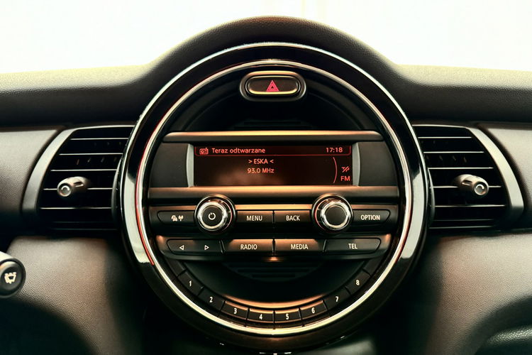 MINI ONE One Zabezpieczenie Kół Klimatyzacja Aktywna ochrona pieszych Salon PL zdjęcie 19