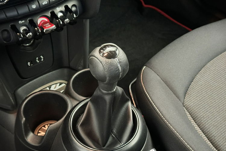 MINI ONE One Zabezpieczenie Kół Klimatyzacja Aktywna ochrona pieszych Salon PL zdjęcie 23