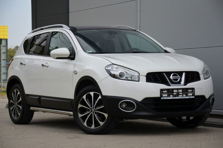Nissan Qashqai Biały Zarejestrowany 1.6i 16V Lift Panorama Navi Skóra DVD Kamera zdjęcie 16