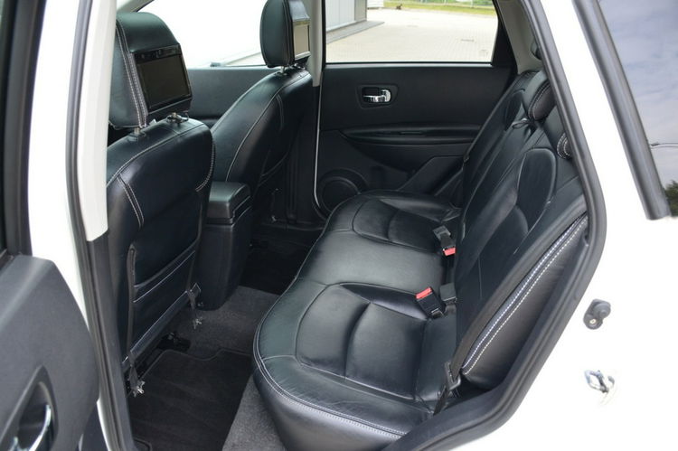 Nissan Qashqai Biały Zarejestrowany 1.6i 16V Lift Panorama Navi Skóra DVD Kamera zdjęcie 24