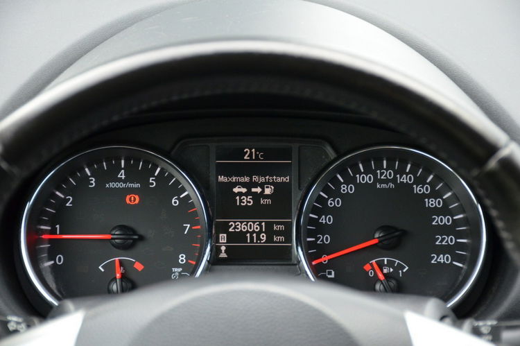 Nissan Qashqai Biały Zarejestrowany 1.6i 16V Lift Panorama Navi Skóra DVD Kamera zdjęcie 36