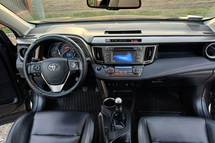 Toyota RAV-4 2.0 D-4D 124KM Nawigacja Kamera Cofania zdjęcie 15