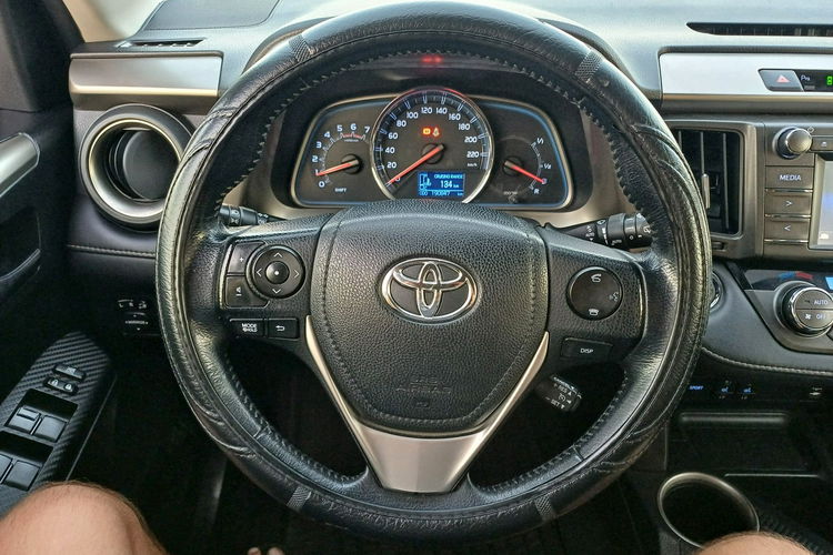 Toyota RAV-4 2.0 D-4D 124KM Nawigacja Kamera Cofania zdjęcie 19