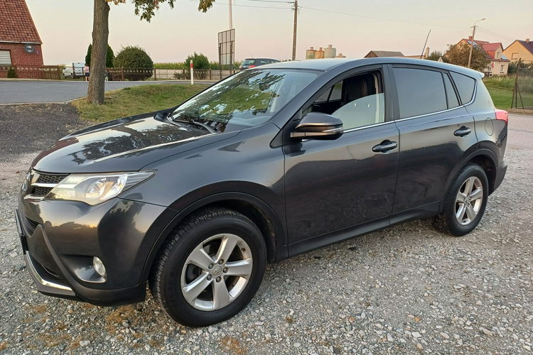 Toyota RAV-4 2.0 D-4D 124KM Nawigacja Kamera Cofania zdjęcie 3