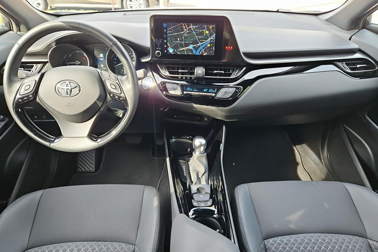 Toyota C-HR 1.8 HSD 122KM STYLE, salon Polska, gwarancja zdjęcie 3