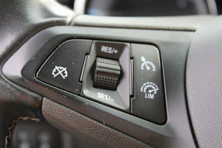 Opel Astra EDITION 122HP F-vat Salon Polska Gwarancja zdjęcie 23