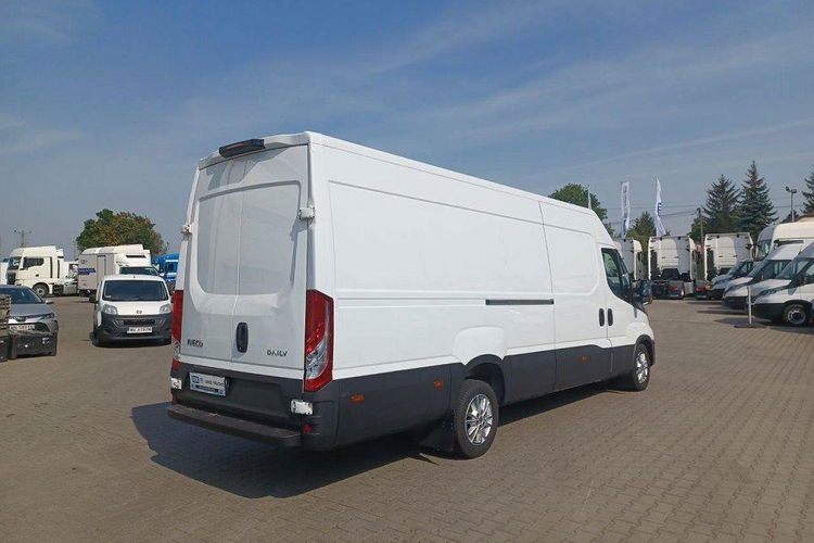 Iveco DAILY35S18 zdjęcie 4