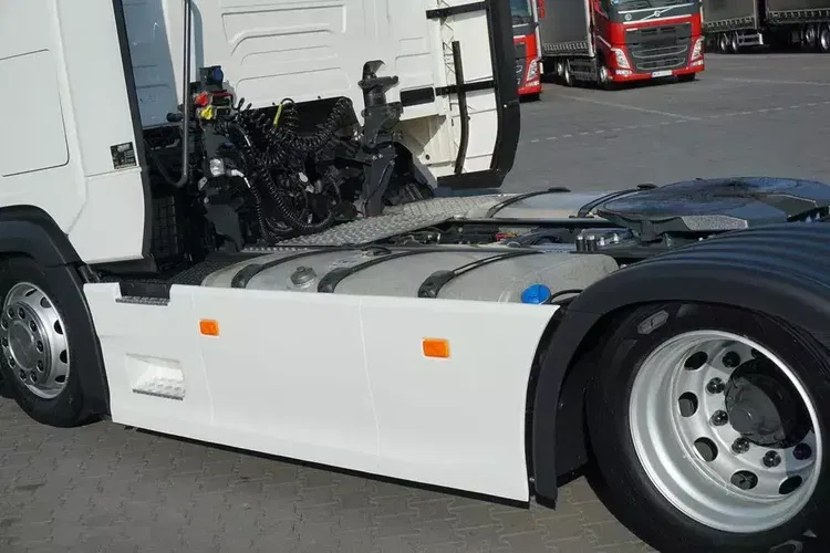 Scania R 450 / ACC / E 6 / RETARDER / MEGA / LOW DECK / KLIMA POSTOJOWA zdjęcie 10