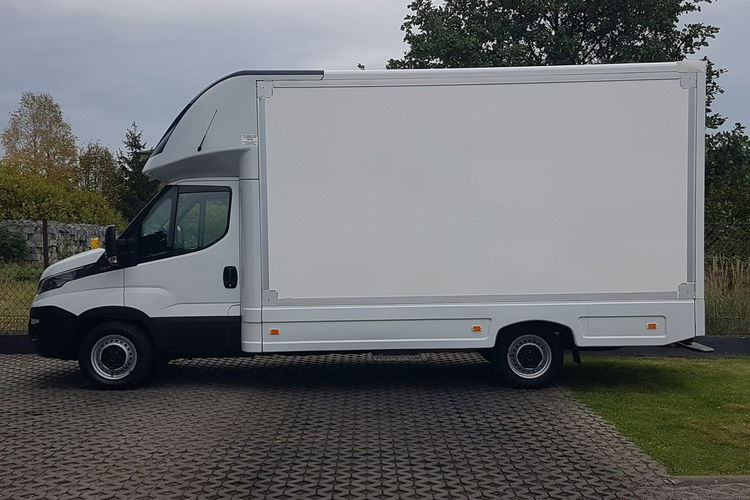 Iveco Daily KONTENER NISKOPODŁOGOWY 4.31x2.23x2.43 SKLEP FOODTRUCK KAMPER KLIMA zdjęcie 11