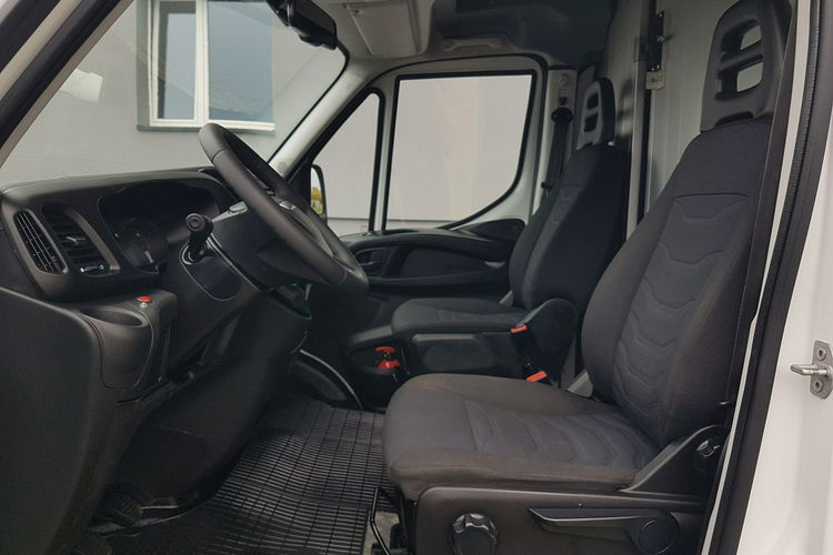 Iveco Daily KONTENER NISKOPODŁOGOWY 4.31x2.23x2.43 SKLEP FOODTRUCK KAMPER KLIMA zdjęcie 20