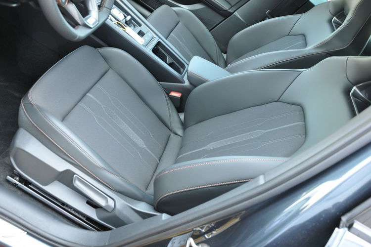 Cupra Formentor VZ 2.0TSI 310KM DSG 4Drive Matrix Panorama El.Klapa Nowy Gwar Dealer zdjęcie 11