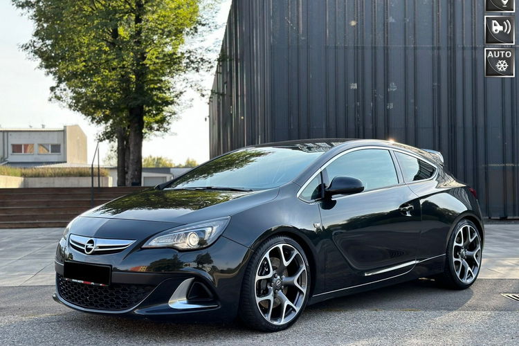 Opel Astra 2.0 Turbo OPC zdjęcie 1