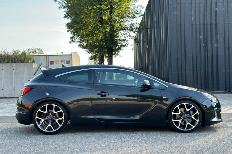 Opel Astra 2.0 Turbo OPC zdjęcie 12