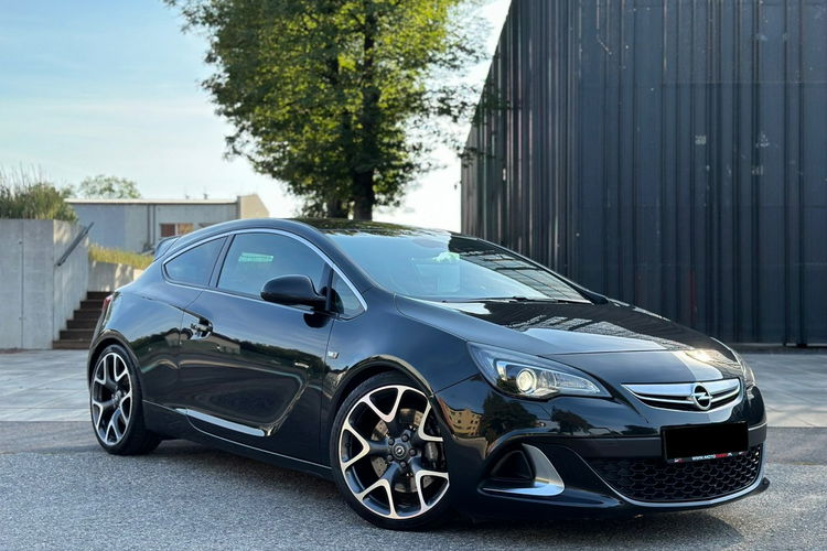 Opel Astra 2.0 Turbo OPC zdjęcie 4
