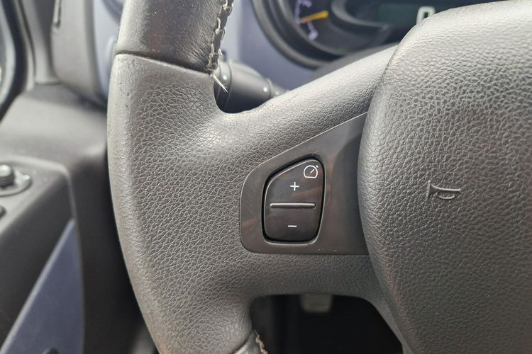 Vivaro Opel Vivaro Drzwi z obu stron Po serwisie Navi Bluetooth Gwarancja zdjęcie 15