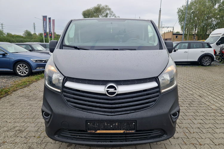 Vivaro Opel Vivaro Drzwi z obu stron Po serwisie Navi Bluetooth Gwarancja zdjęcie 5