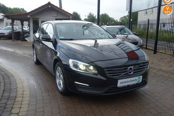 Volvo V60 Volvo V60 D3 2016 2.0 diesel 150 km automat xenon navigacja