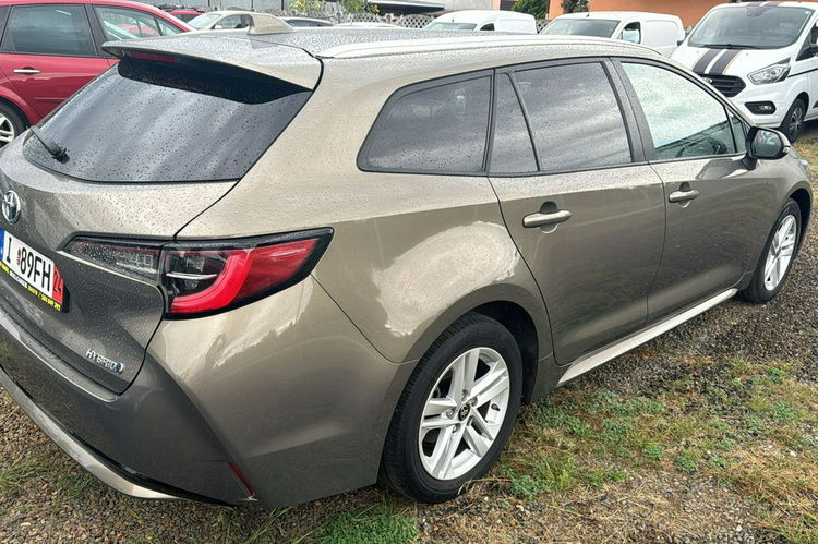 Toyota Corolla hybryda, navi, kamera, 23%VAT zdjęcie 6